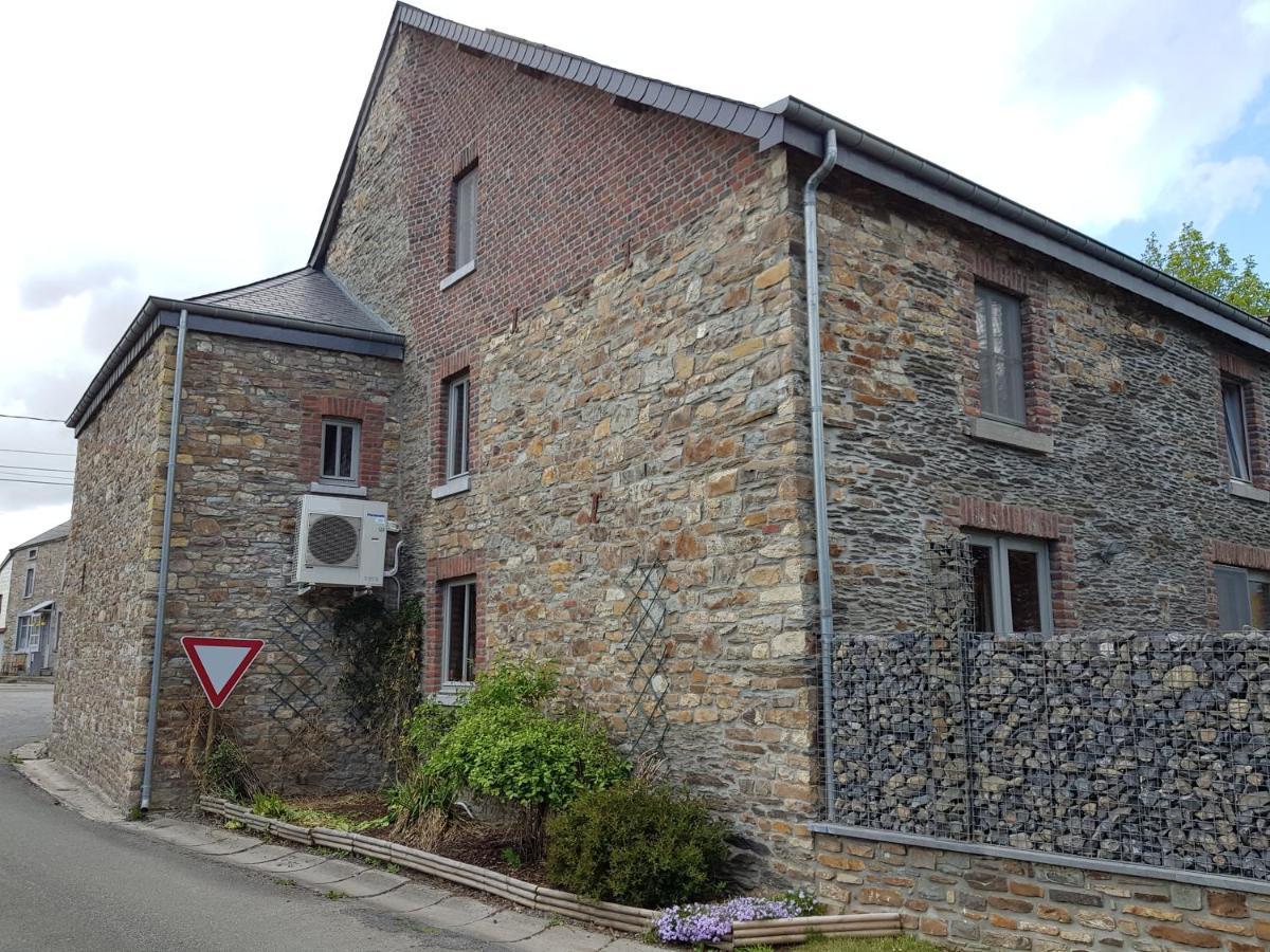 Gite Au Coeur De Champlon Exterior photo